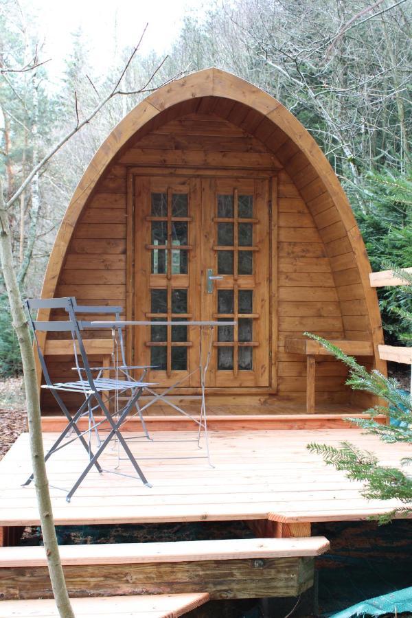 Les Cabanes De Labrousse Saint-Julien-Labrousse 客房 照片